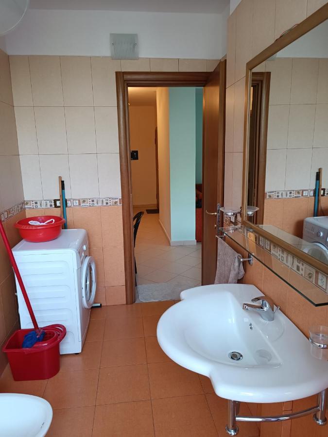 Family Beach 100 Square Metres Apartment Голем Екстериор снимка